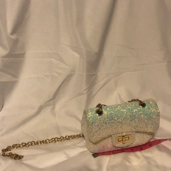 Crossbody - Picture 3 of 14